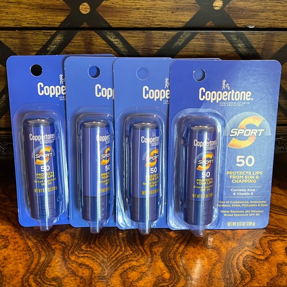 Coppertone (4) Sport SPF 50 Lip Balm - Picture 1 of 3